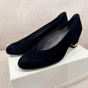 Stuart Weitzman Black Suede Heels